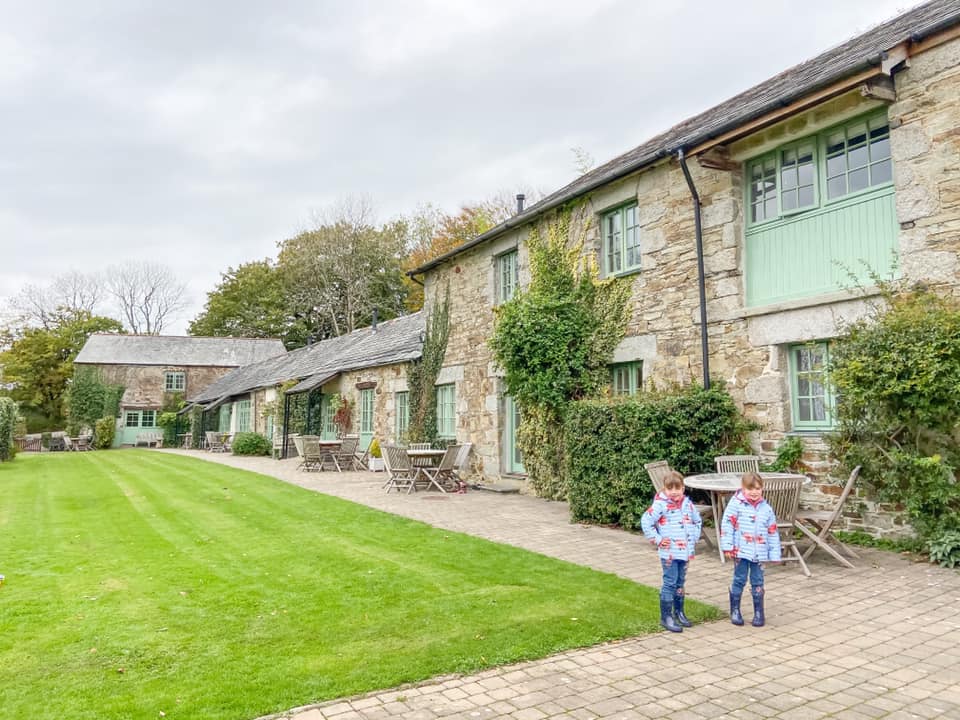 Glynn Barton cottages