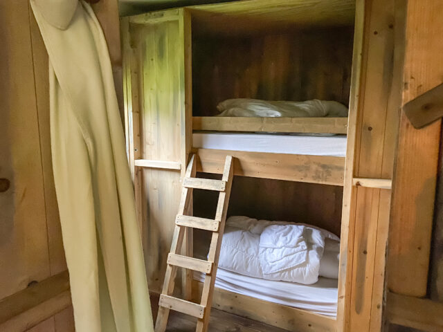 Feather Down bunk bed room