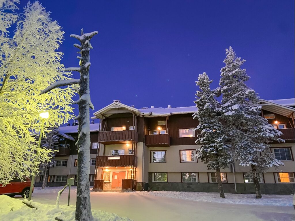 Lapland holiday hotel in the snow