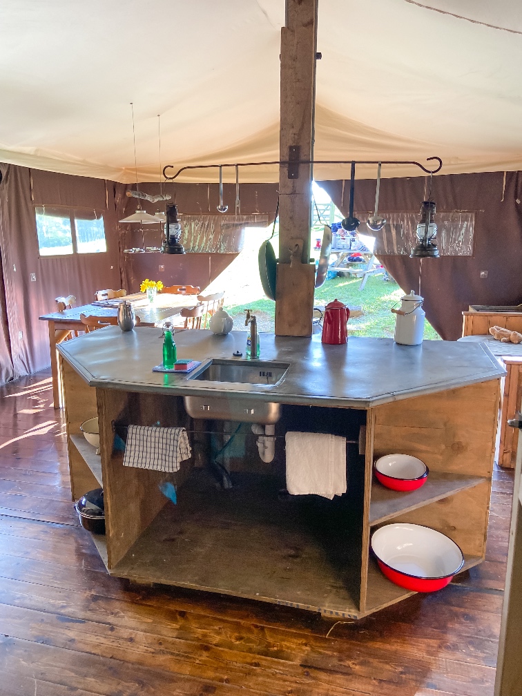 Glamping in Bedfordshire Featherdown Kitchen